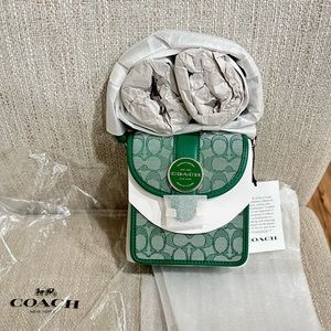 COACH C8321 NORTH/SOUTH LONNIE CROSSBODY IN SIGNATURE JACQUARD GREEN Camera Bag